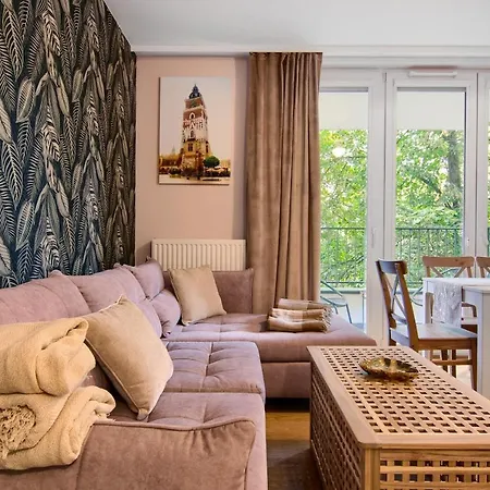 Cracow Wroclawska Premium Apartment-3